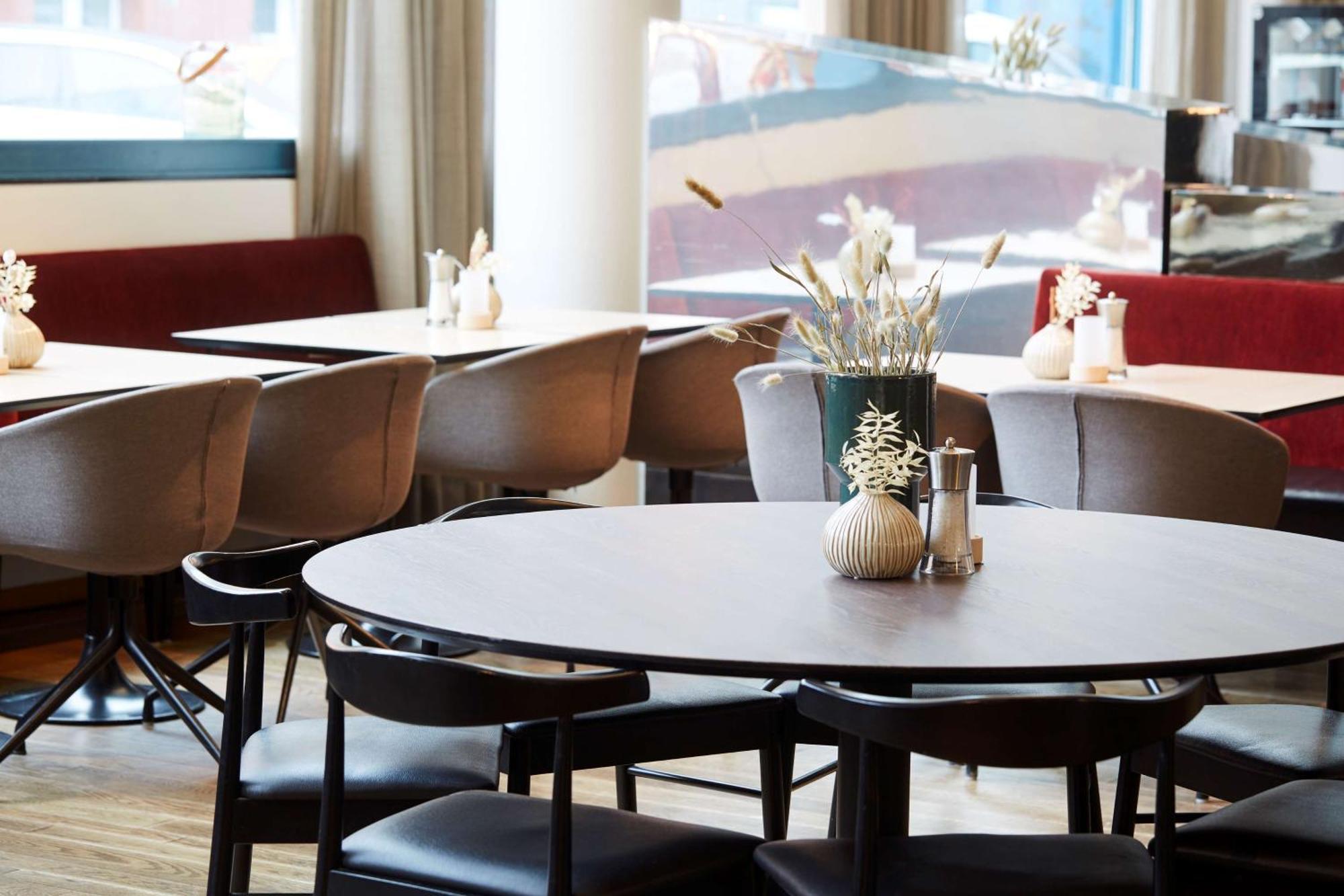 Scandic Hamburg Emporio Bagian luar foto