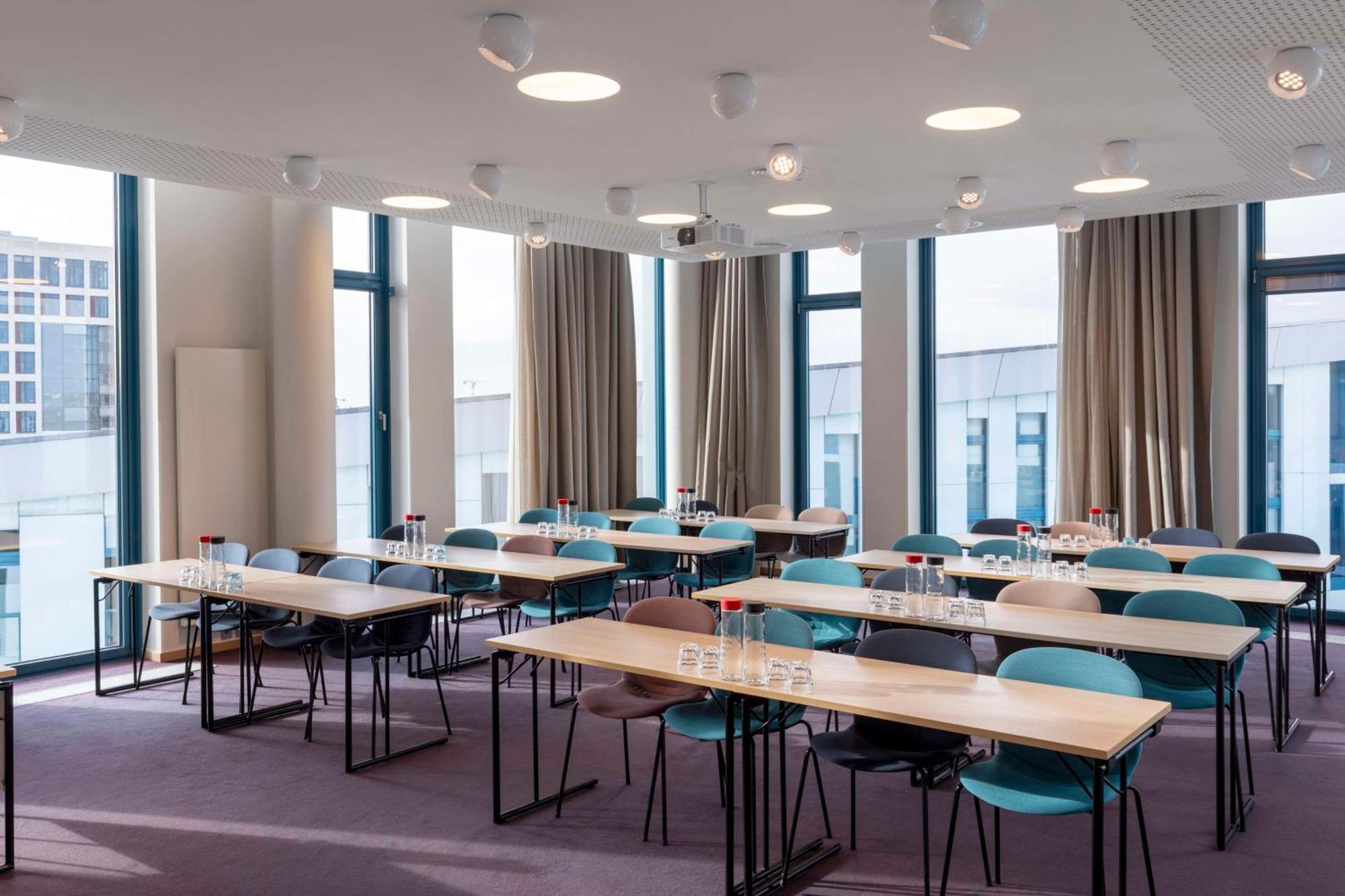 Scandic Hamburg Emporio Bagian luar foto